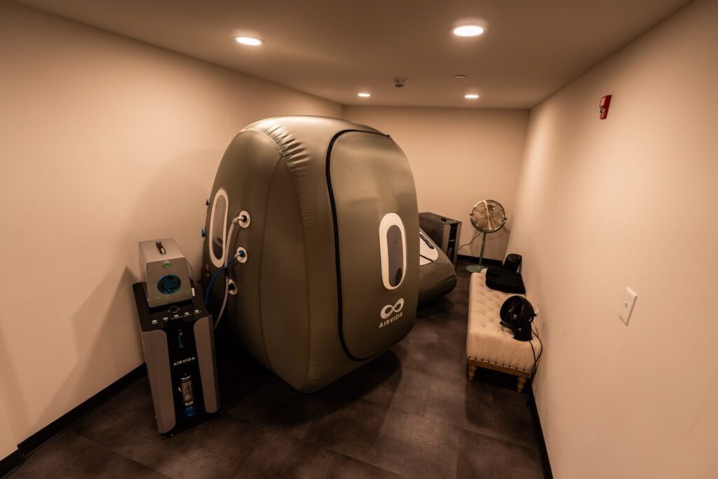 HBOC Hypobaric Chamber Therapy Near Central Springfield Illinois in Jacksonville