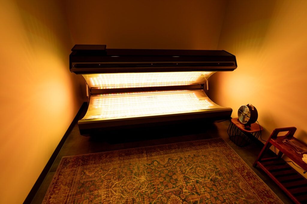 Red Light Bed Therapy Near Central Springfield Illinois in Jacksonville